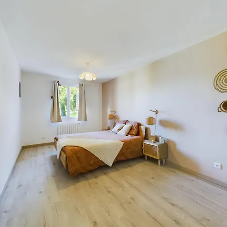 Spacieuse Thoury-Ferottes