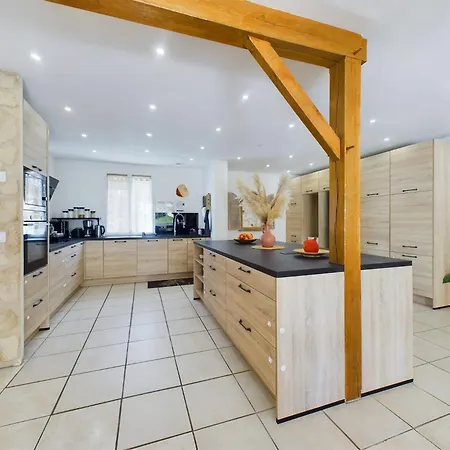 Spacieuse Thoury-Ferottes