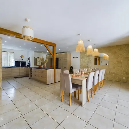 Spacieuse * Thoury-Ferottes